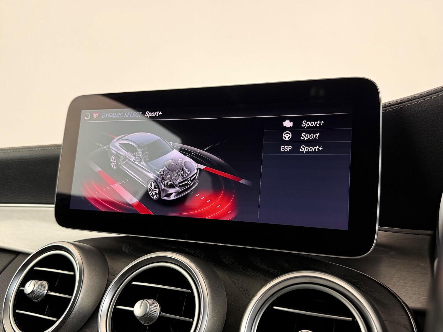 Used Mercedes-Benz C Class 2020 for sale - 76468170: Photo 28