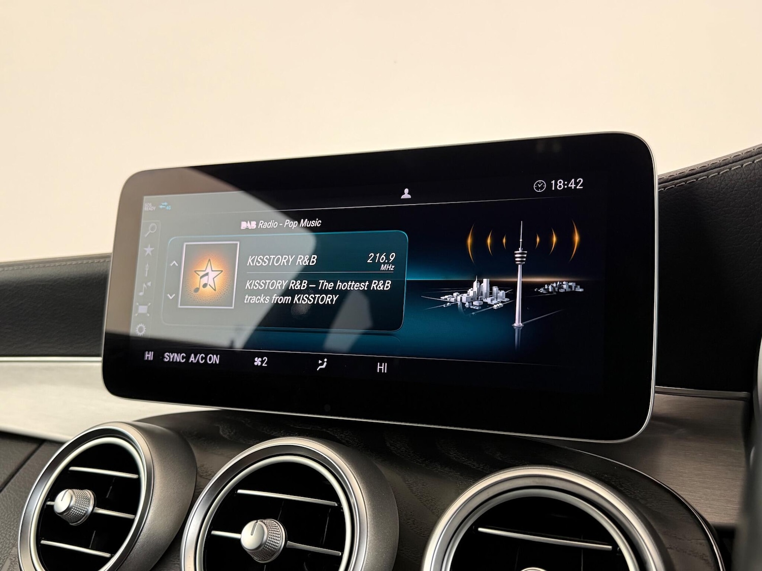 Used Mercedes-Benz C Class 2020 for sale - 76468170: Photo 30