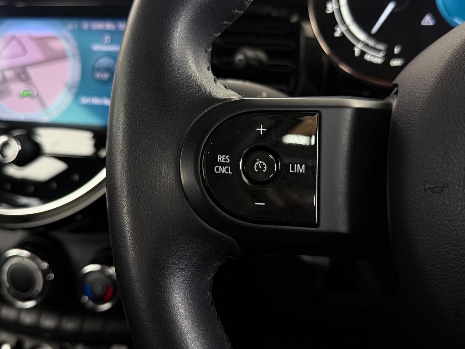 Used MINI Hatch 2021 for sale - 77180957: Photo 17