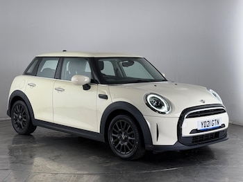 MINI Hatch feature image