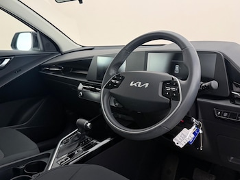 Used Kia Niro 2023 for sale - 78879246: Photo