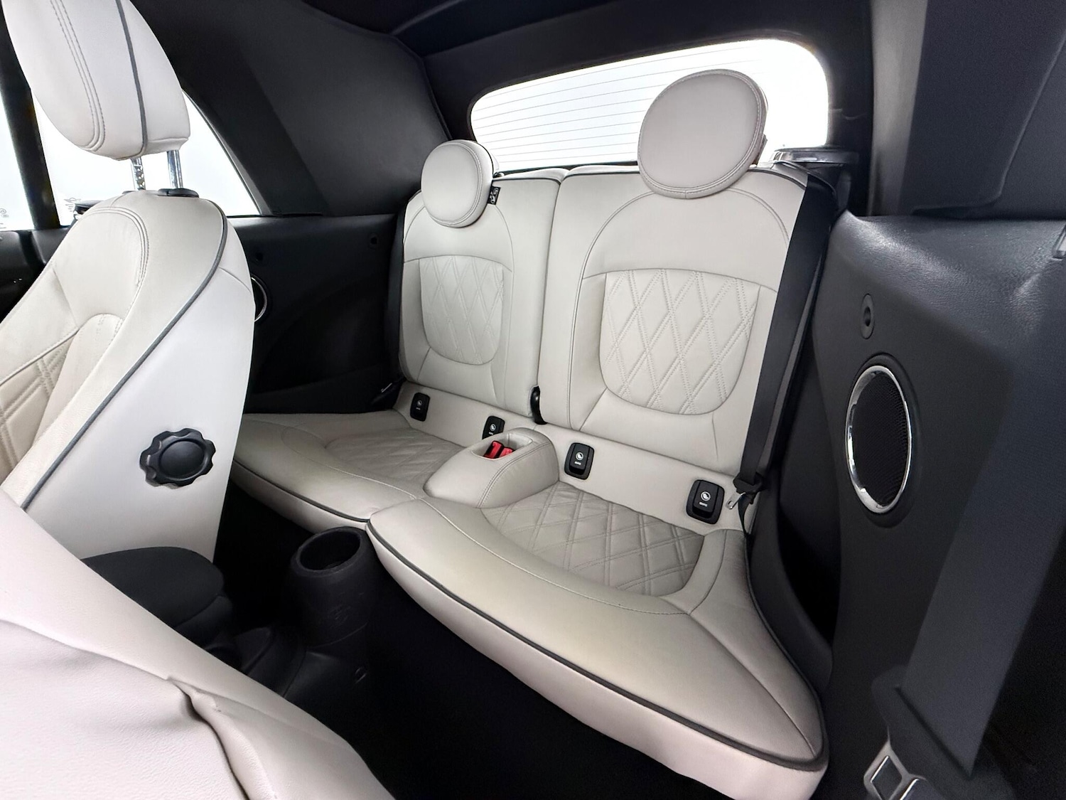 Used MINI Convertible for sale - 76468569: Photo 15