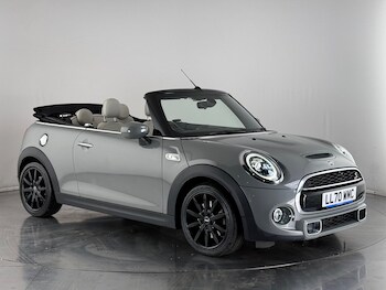 Used MINI Convertible 2020 for sale - 76468569: Photo