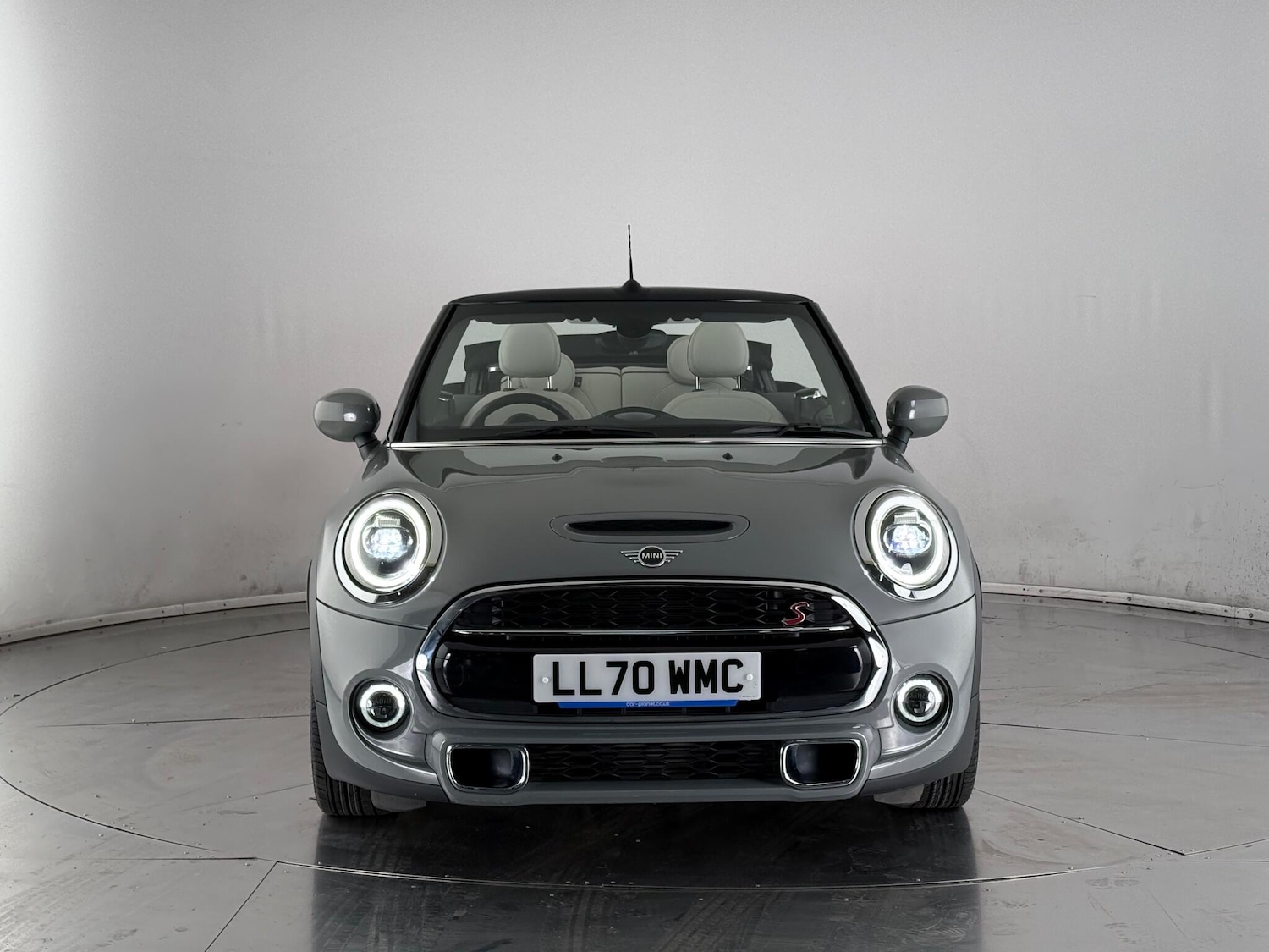 Used MINI Convertible for sale - 76468569: Photo 3
