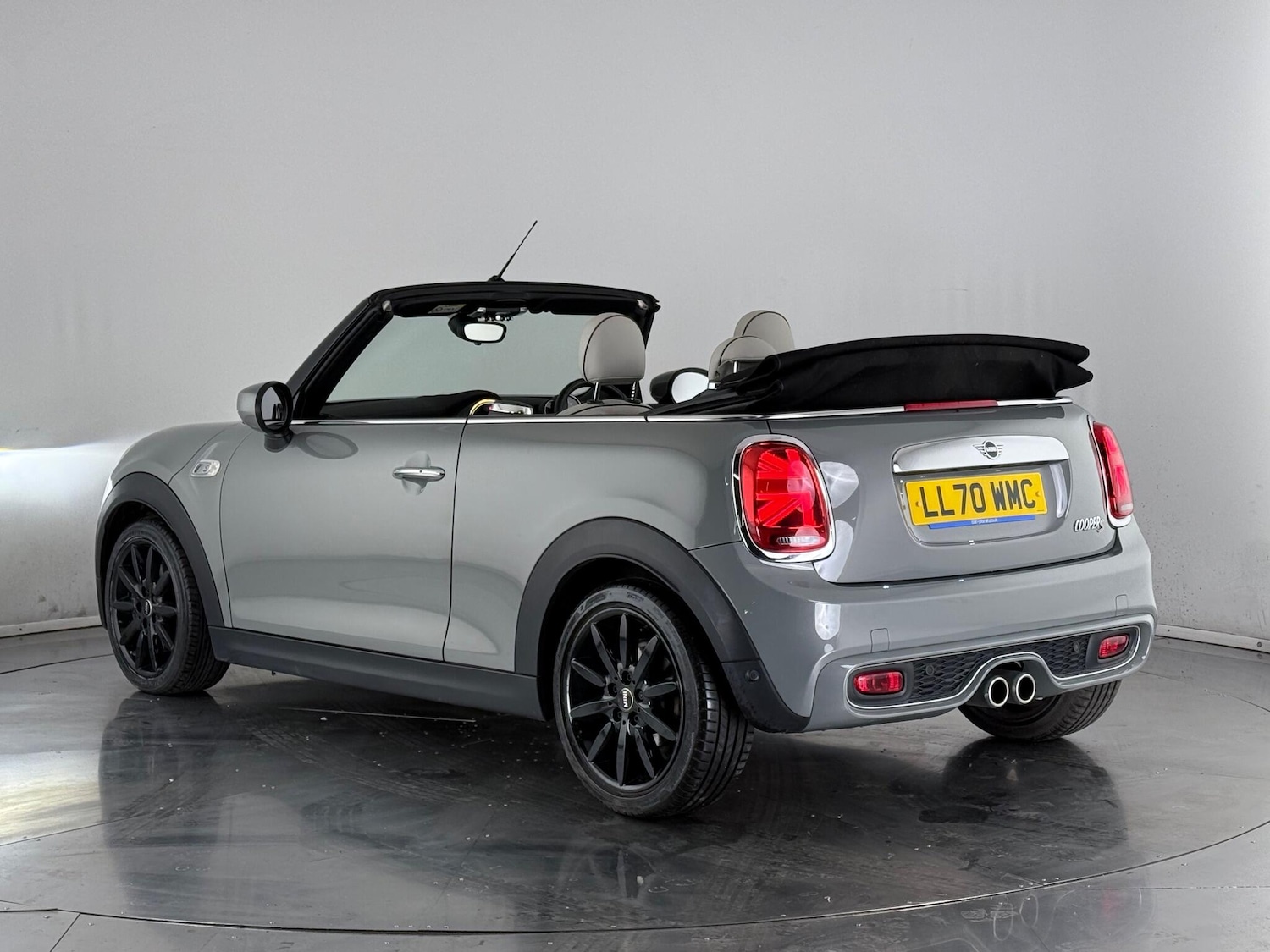 Used MINI Convertible for sale - 76468569: Photo 5