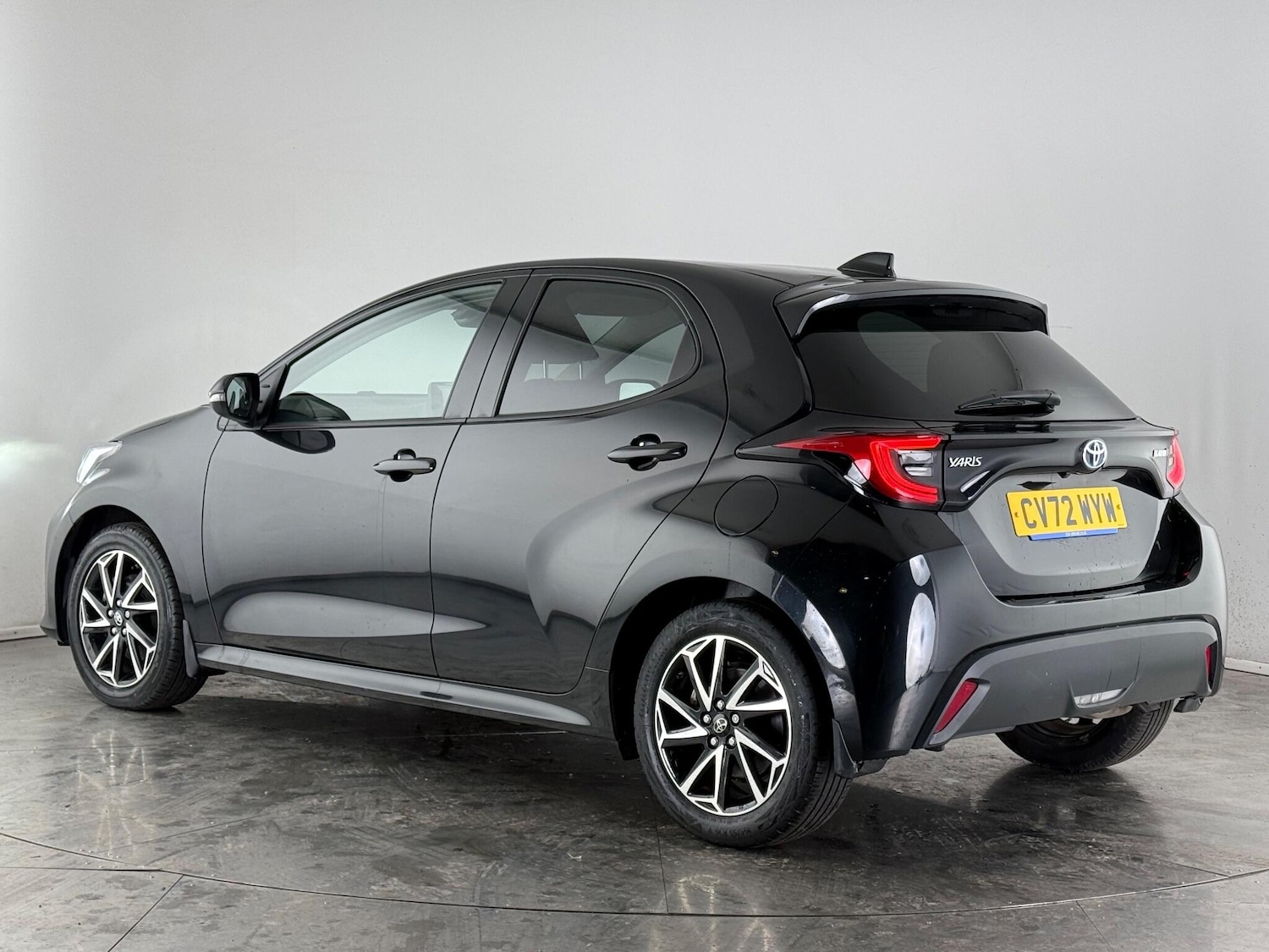 Used Toyota Yaris 2022 for sale - 77222491: Photo 4