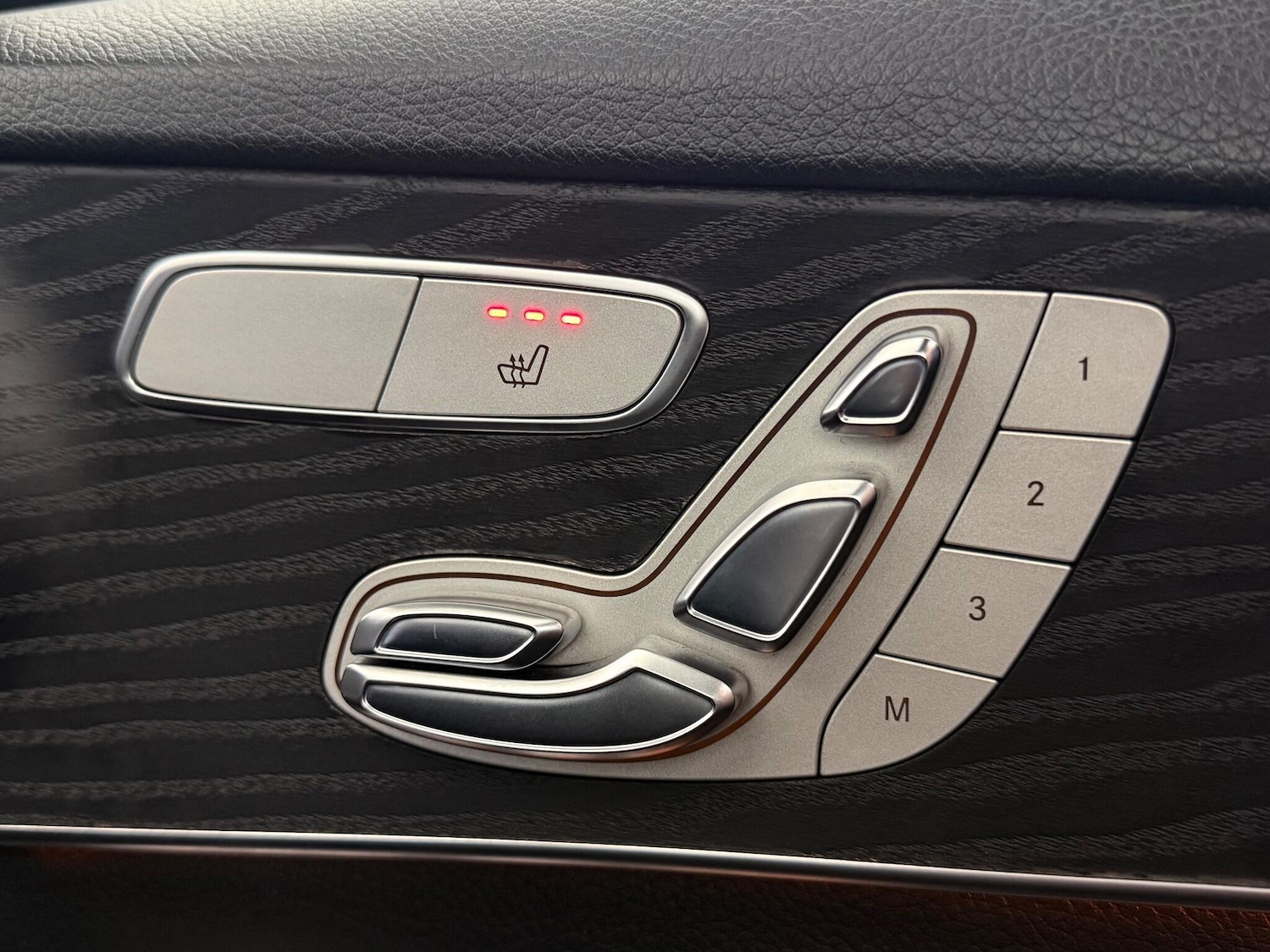 Used Mercedes-Benz C Class 2016 for sale - 77634033: Photo 28