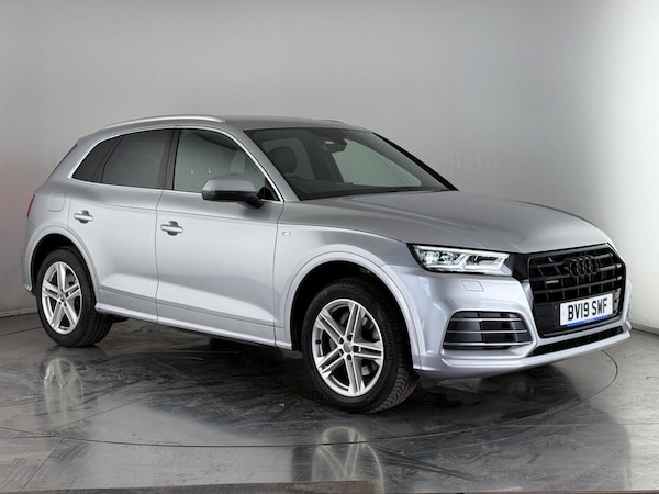 Used Audi Q5 2019 for sale - 75372768: Photo 1