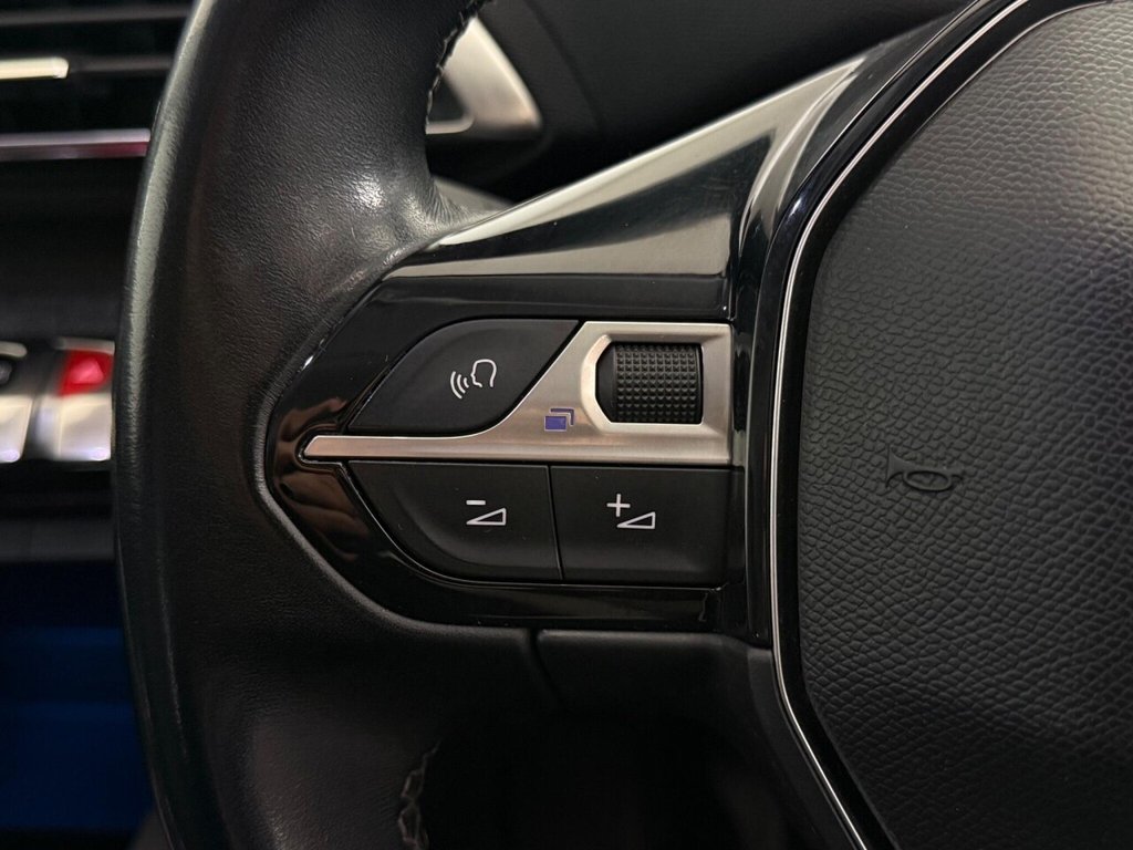 Used Peugeot 3008 2019 for sale - 76021792: Photo 21
