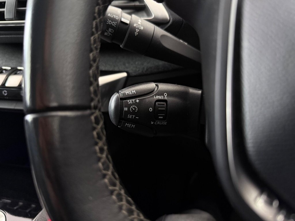 Used Peugeot 3008 2019 for sale - 76021792: Photo 24