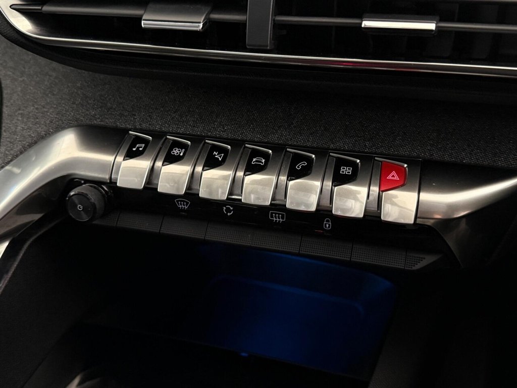 Used Peugeot 3008 2019 for sale - 76021792: Photo 39