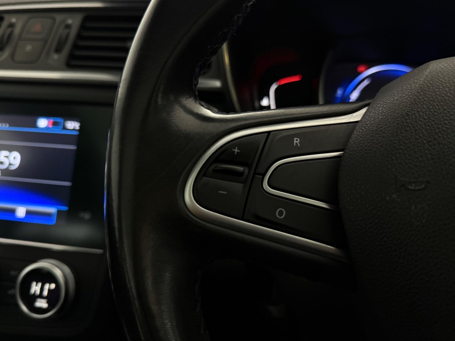 Used Renault Kadjar 2019 for sale - 76468715: Photo 23