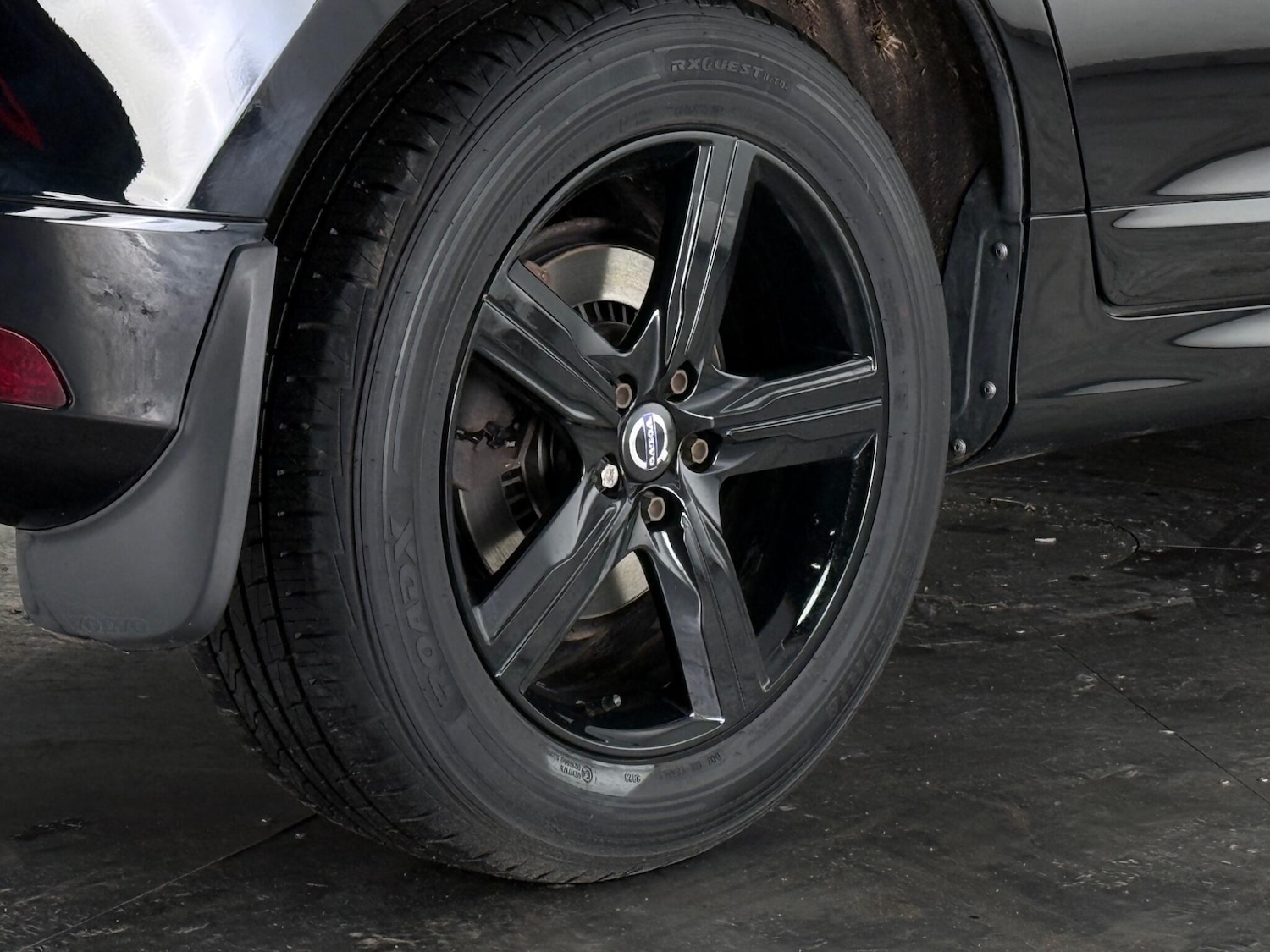 Used Volvo XC60 2017 for sale - 77260096: Photo 6