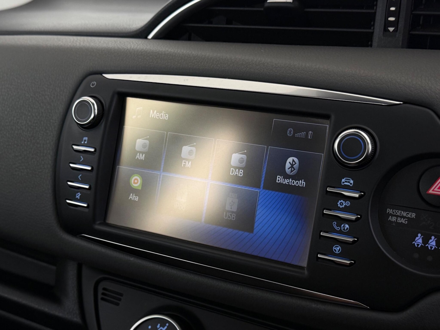 Used Toyota Yaris 2019 for sale - 76468532: Photo 30