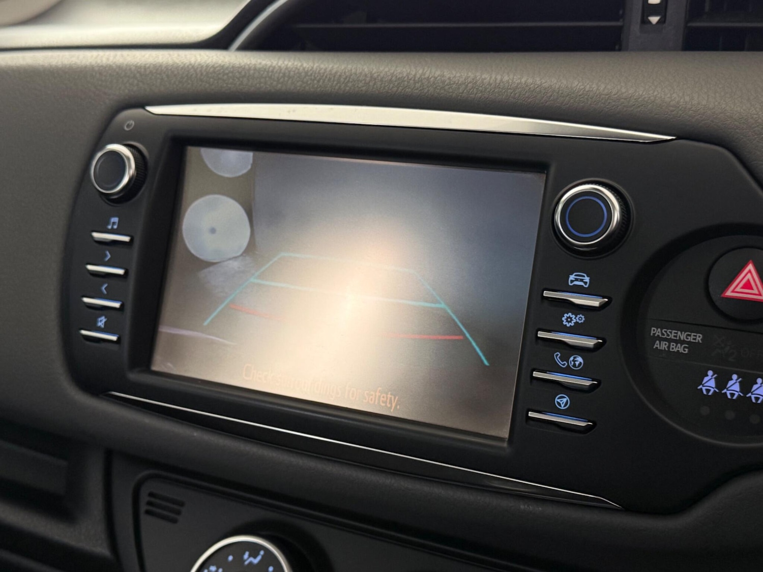 Used Toyota Yaris 2019 for sale - 76468532: Photo 36