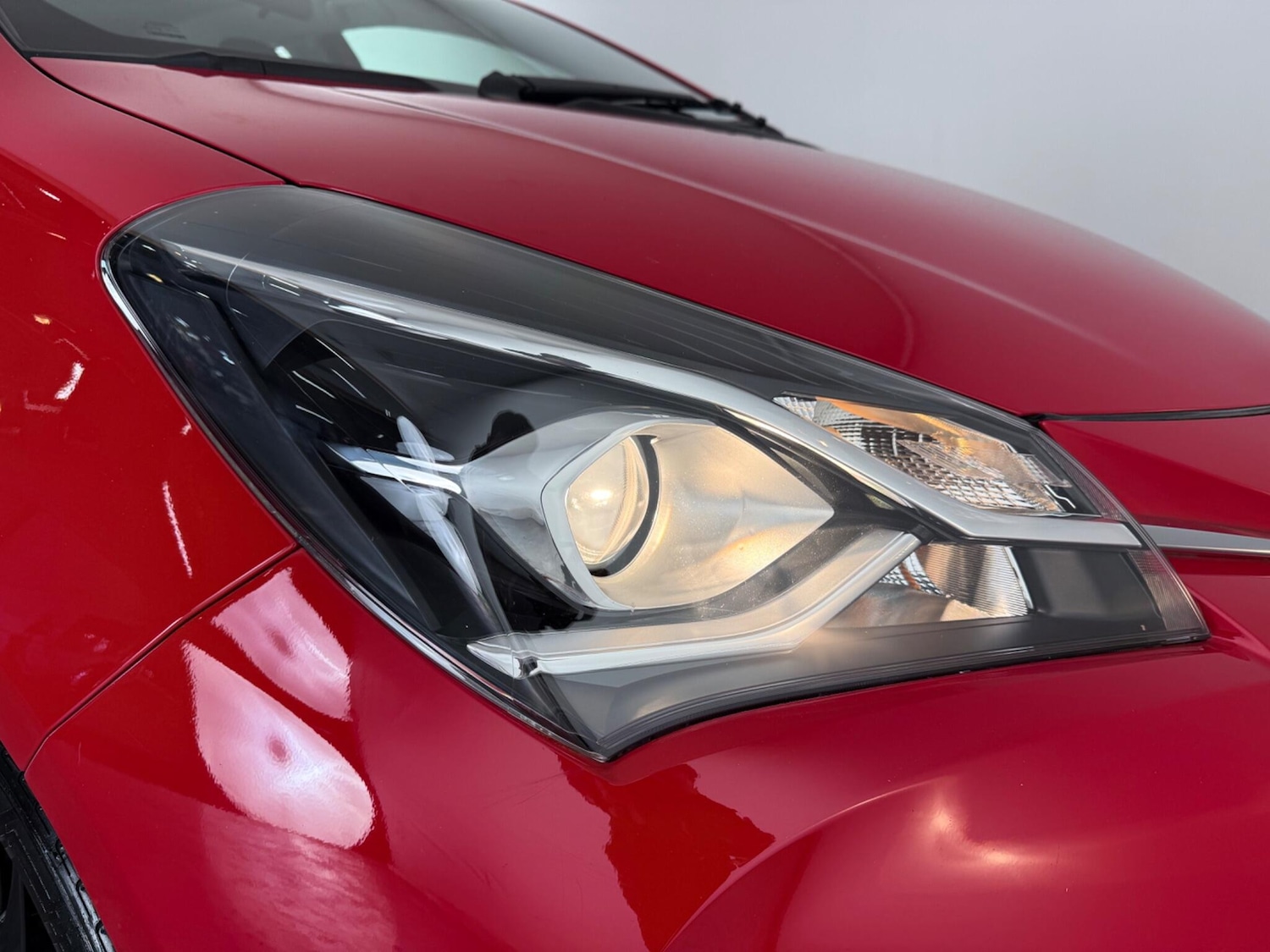 Used Toyota Yaris 2019 for sale - 76468532: Photo 8