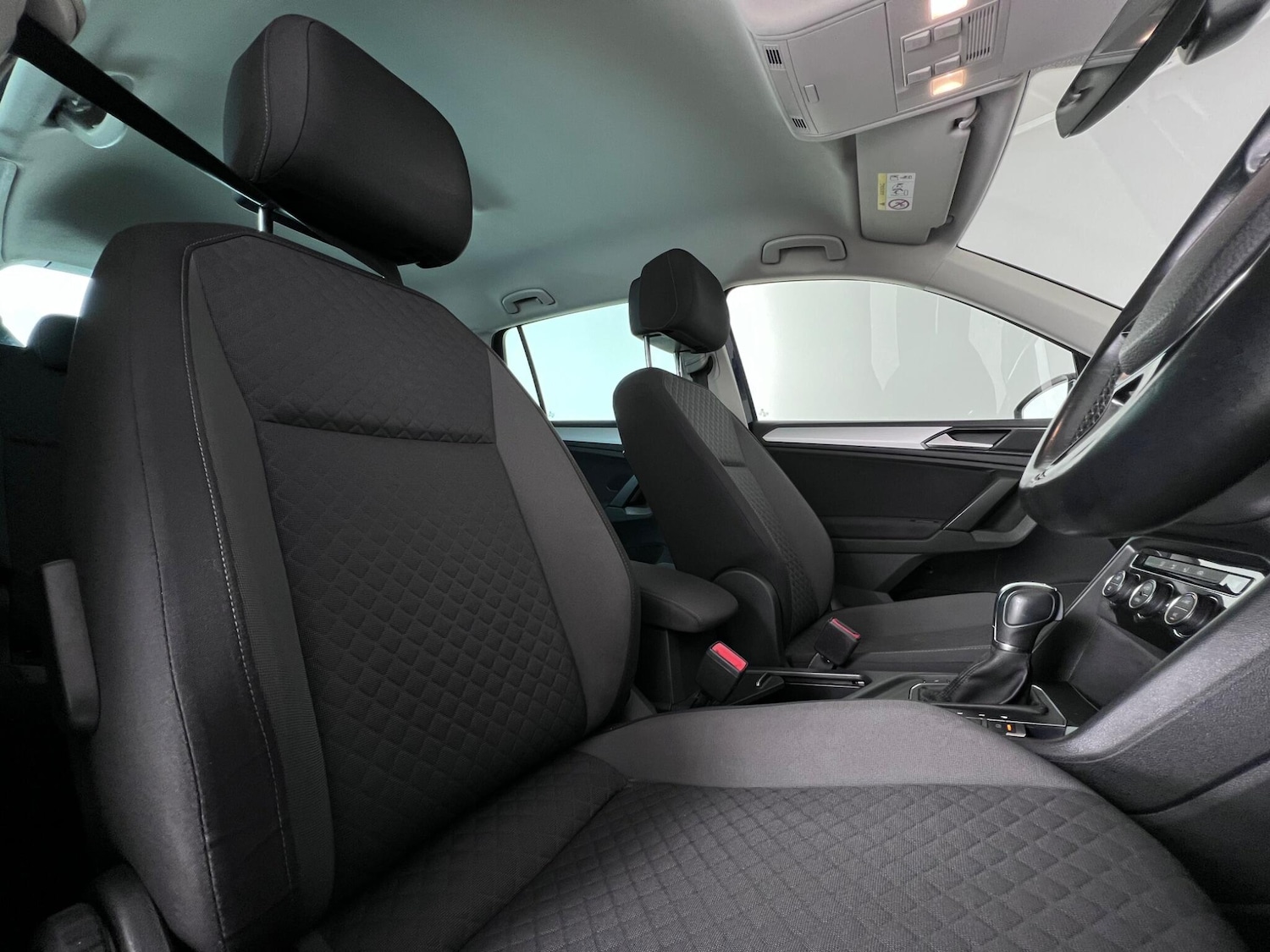 Used Volkswagen Tiguan 2018 for sale - 77216964: Photo 14