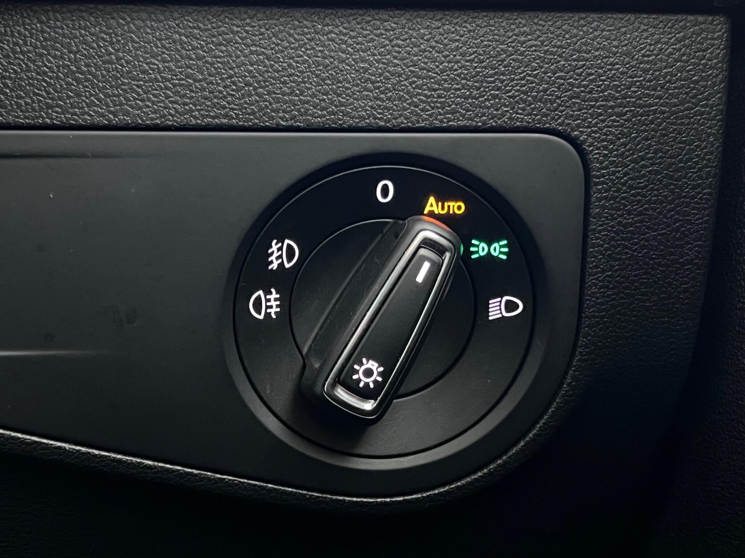 Used Volkswagen Tiguan 2018 for sale - 77216964: Photo 20