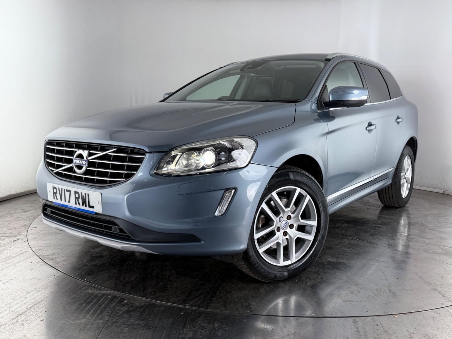 Used Volvo XC60 2017 for sale - 77217158: Photo 33