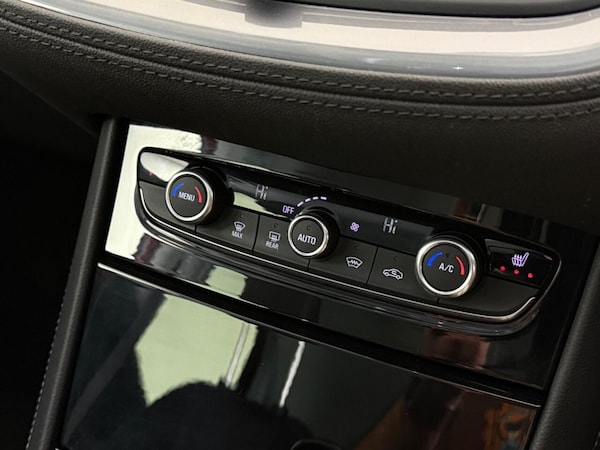Used Vauxhall Grandland X 2018 for sale - 76038844: Photo 38