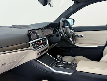 Used BMW 3 Series 2019 for sale - 78947664: Photo