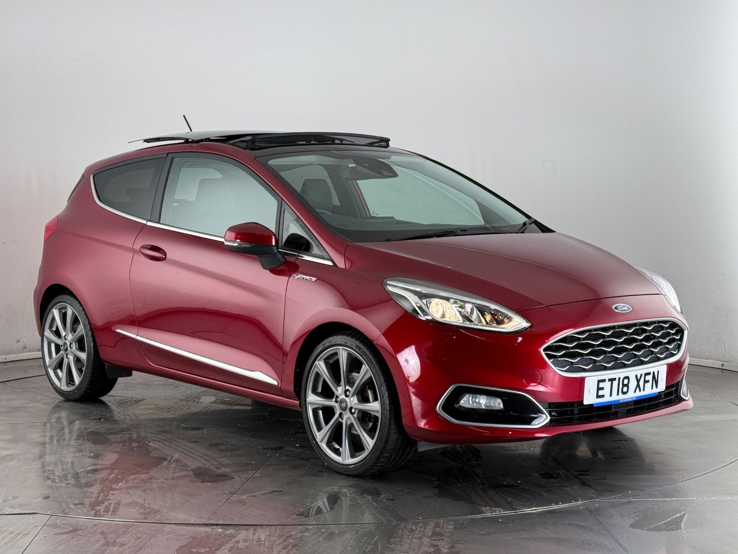 Used Ford Fiesta 2018 for sale - 76619730: Photo 1