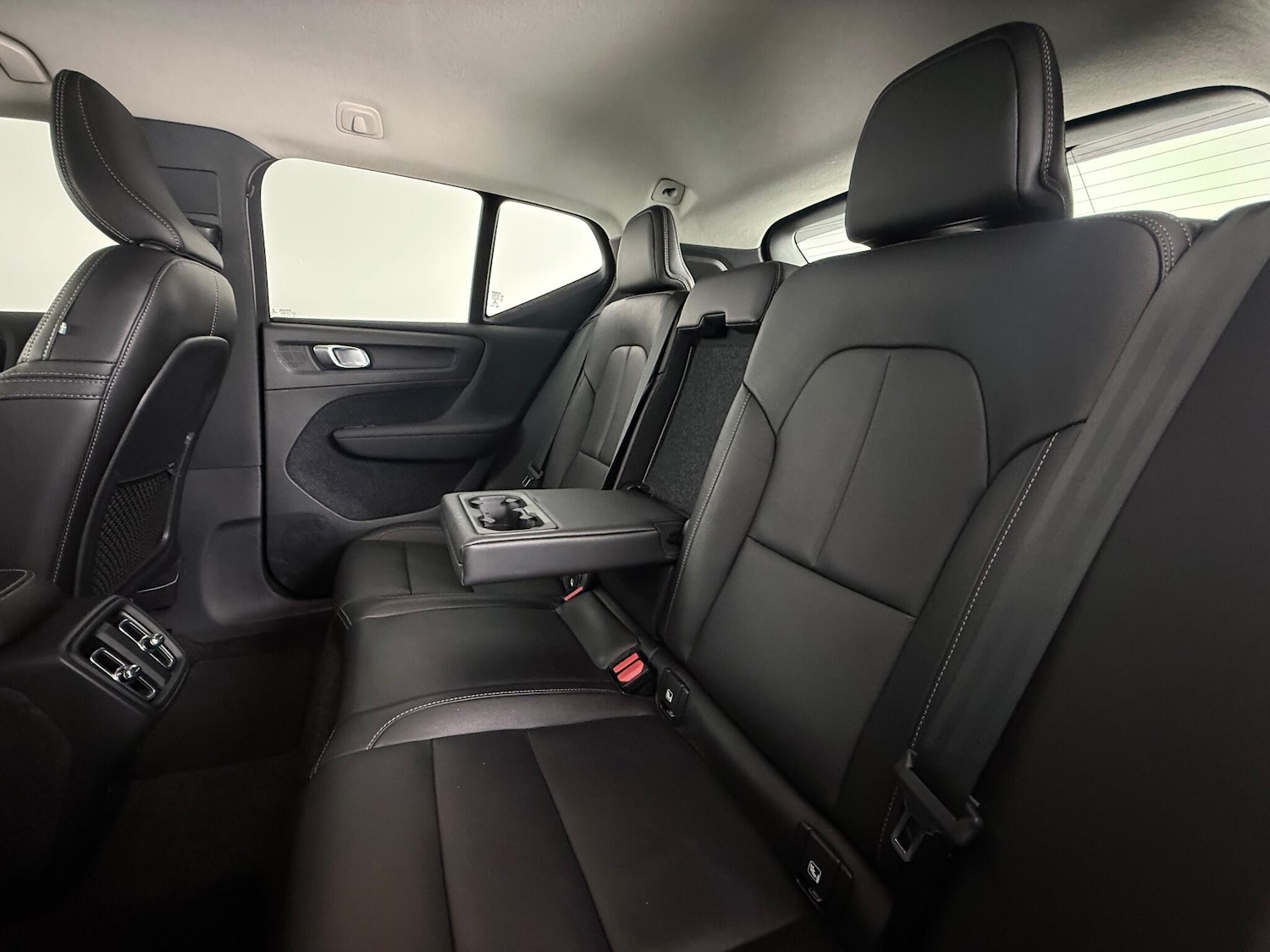 Used Volvo XC40 2020 for sale - 77181135: Photo 16