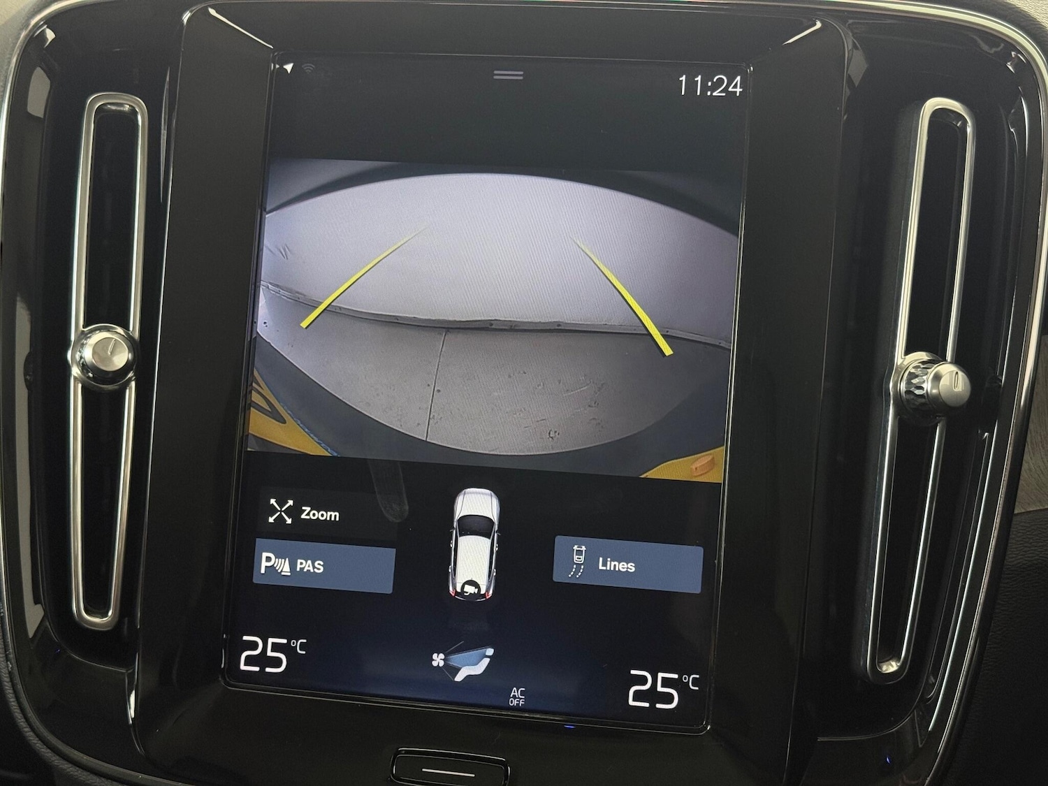 Used Volvo XC40 2020 for sale - 77181135: Photo 34