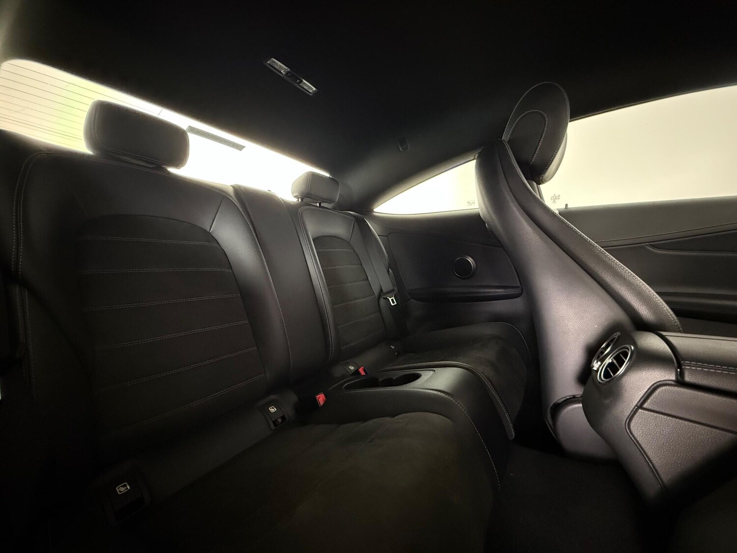 Used Mercedes-Benz C Class 2019 for sale - 77525193: Photo 10