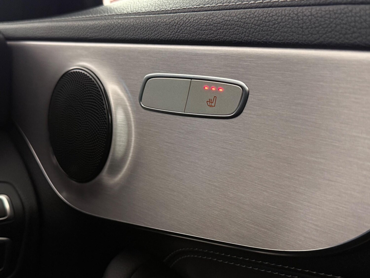 Used Mercedes-Benz C Class 2019 for sale - 77525193: Photo 11