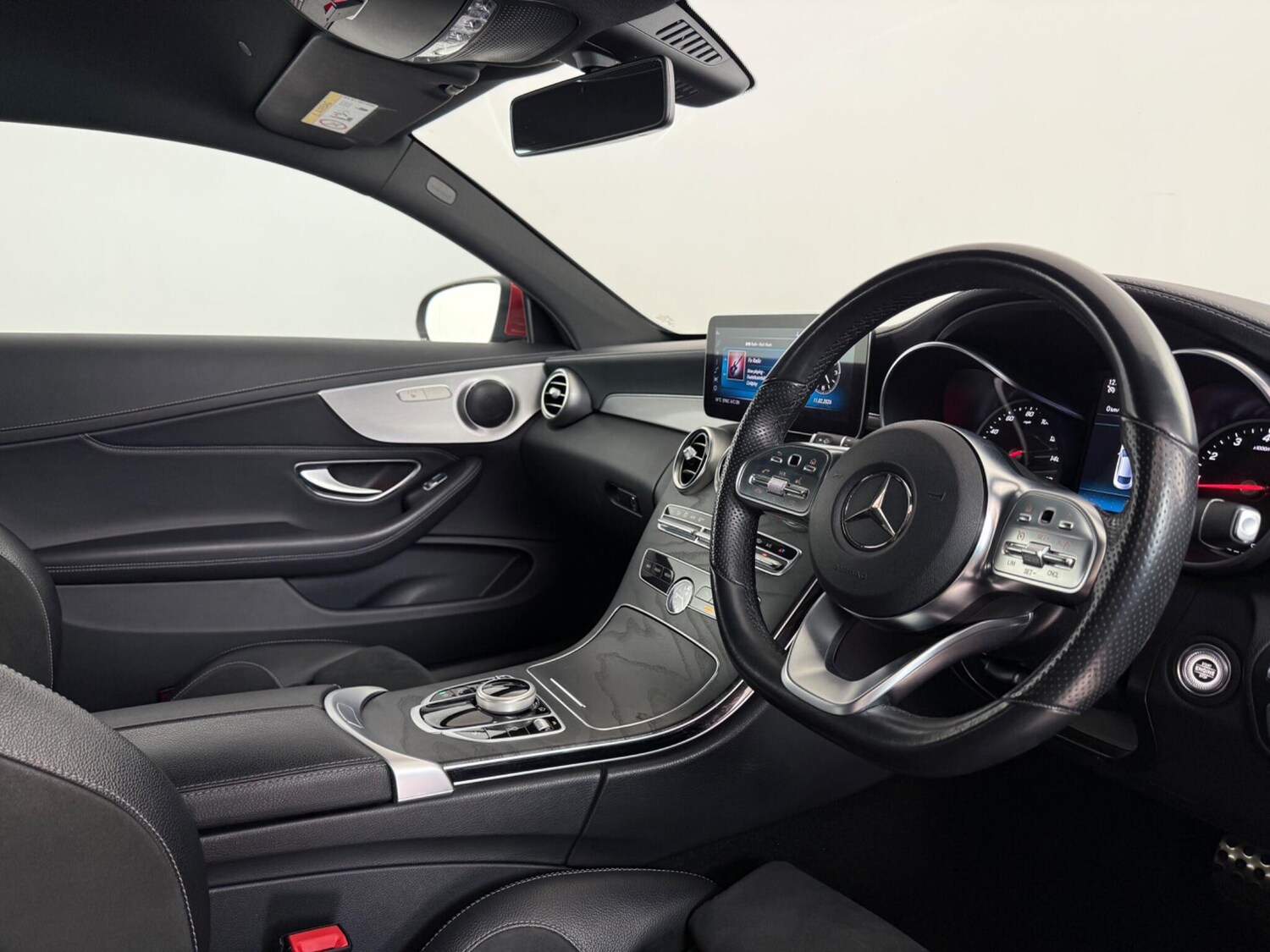 Used Mercedes-Benz C Class 2019 for sale - 77525193: Photo 14