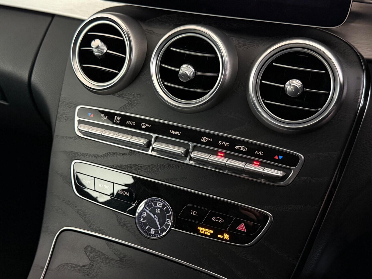 Used Mercedes-Benz C Class 2019 for sale - 77525193: Photo 25