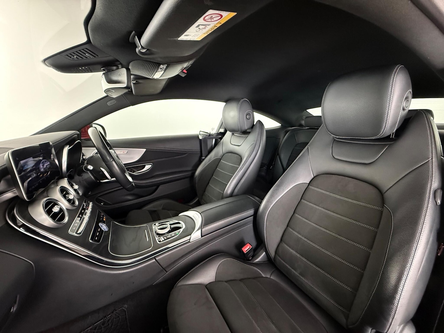 Used Mercedes-Benz C Class 2019 for sale - 77525193: Photo 9