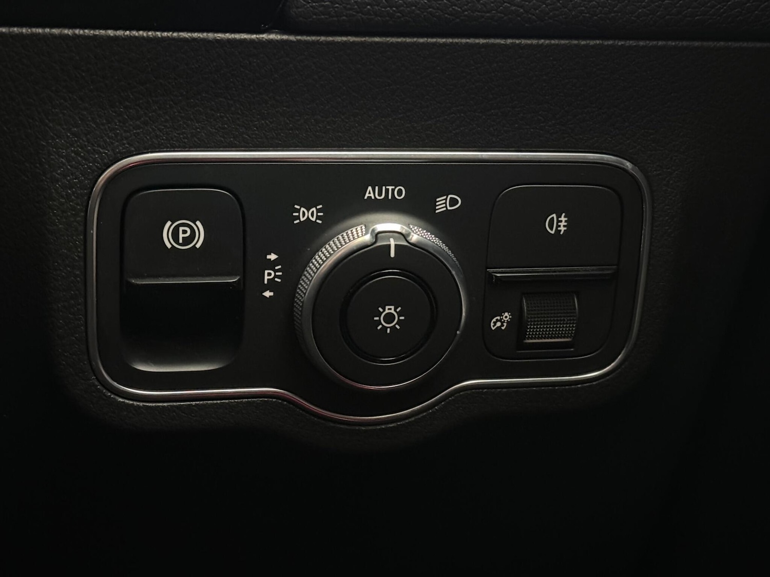 Used Mercedes-Benz GLA 2020 for sale - 76468309: Photo 28