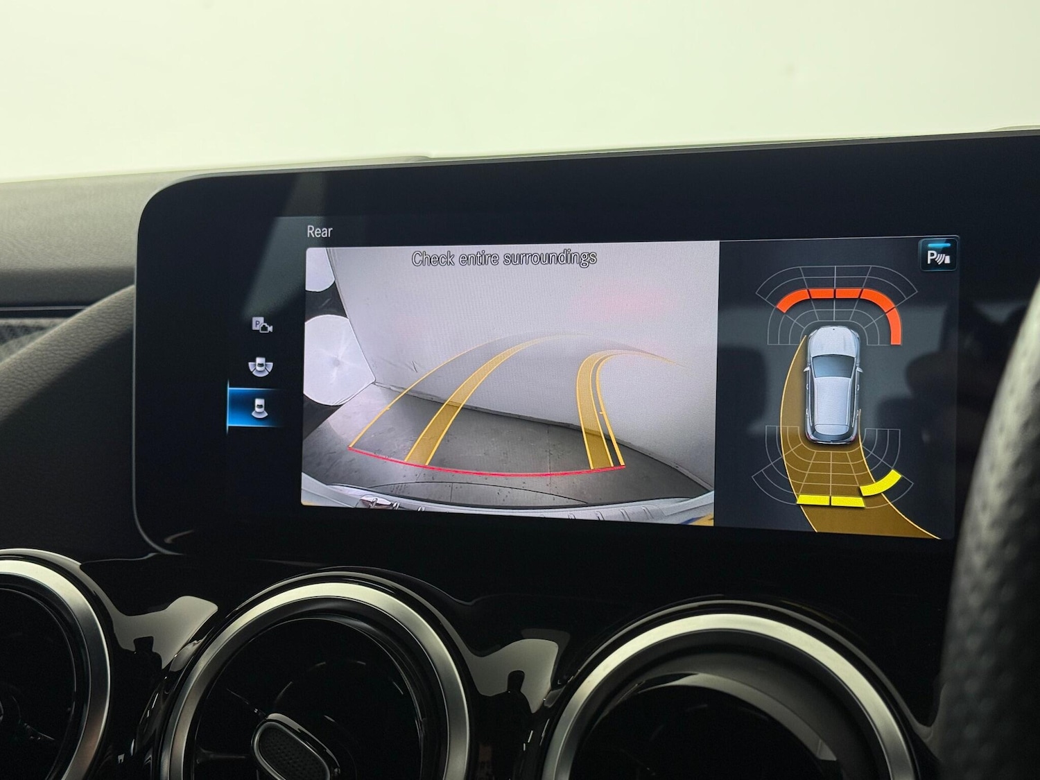 Used Mercedes-Benz GLA 2020 for sale - 76468309: Photo 39