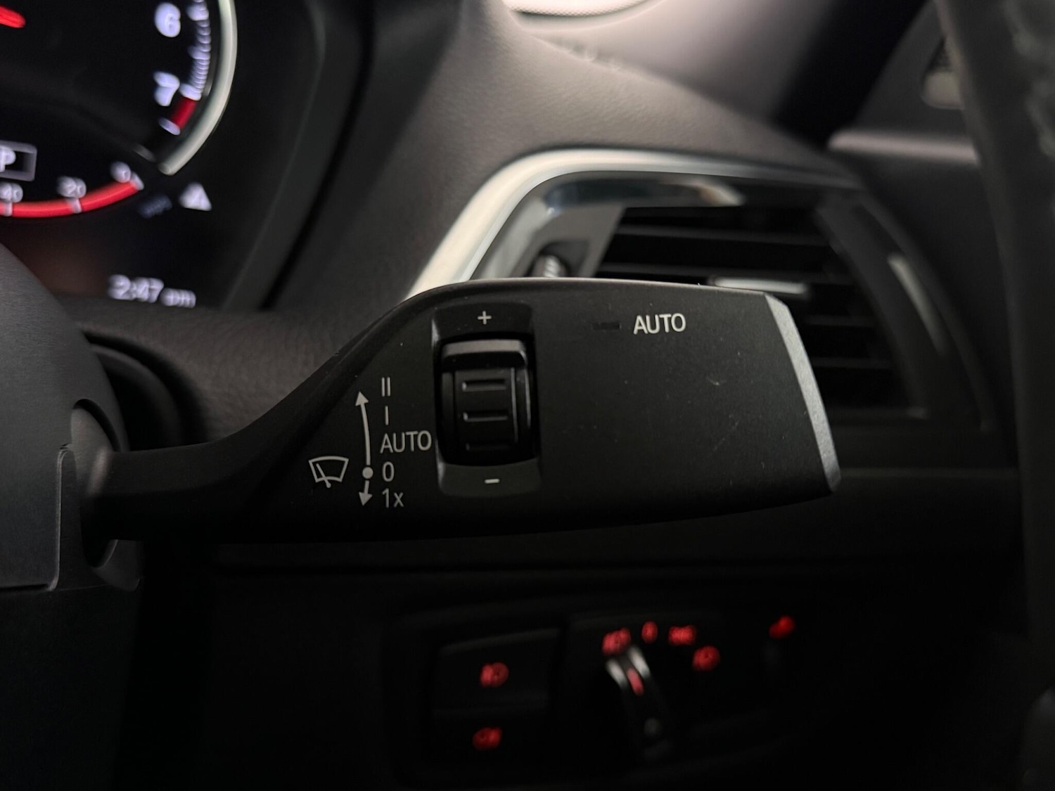 Used BMW 2 Series for sale - 77049852: Photo 27