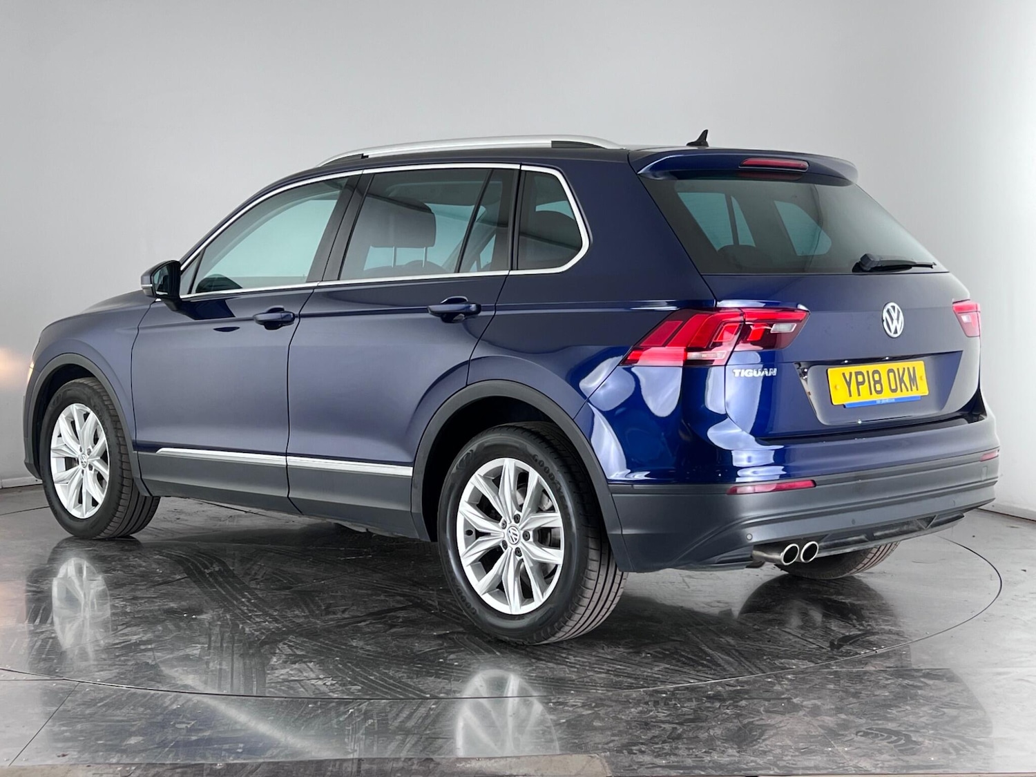 Used Volkswagen Tiguan 2018 for sale - 76468681: Photo 4