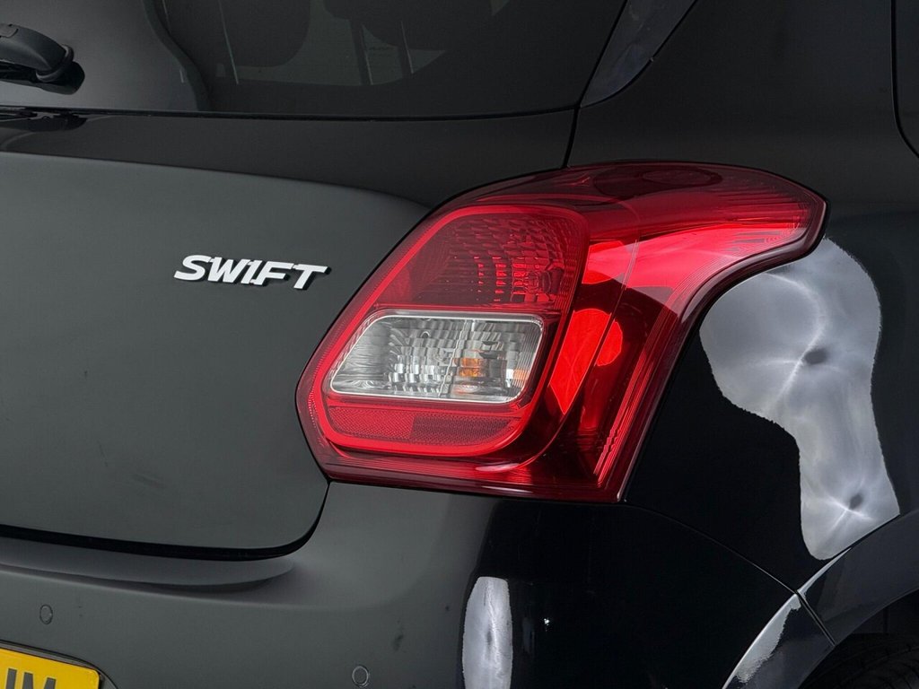 Used Suzuki Swift 2018 for sale - 76367832: Photo 10