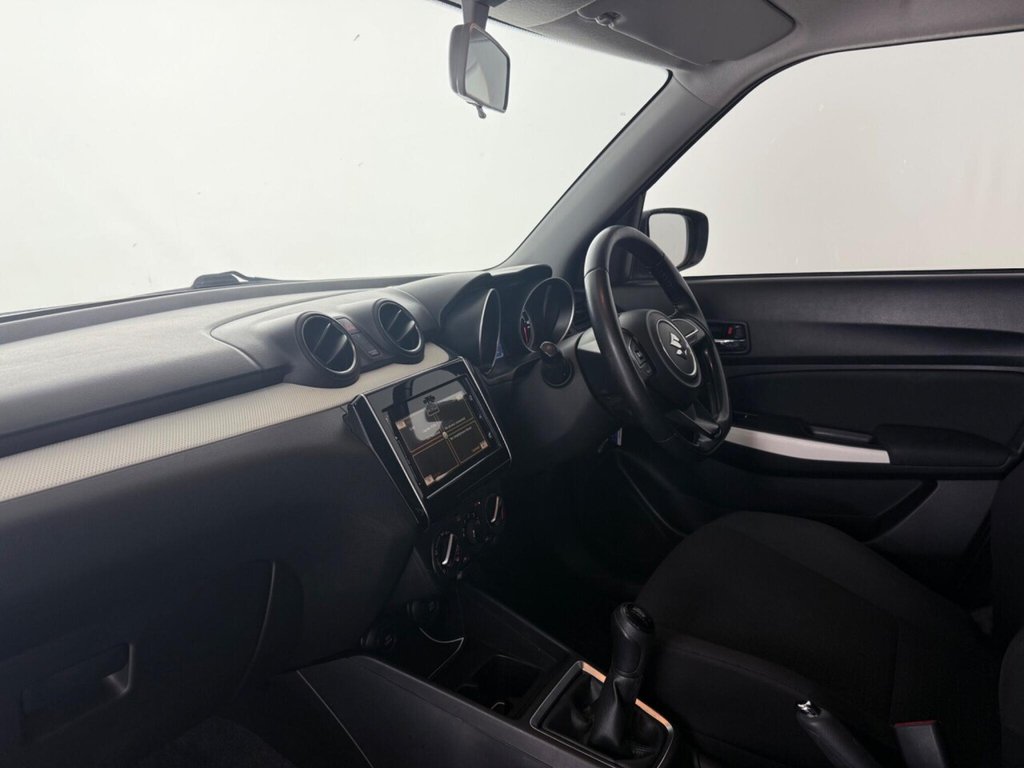 Used Suzuki Swift 2018 for sale - 76367832: Photo 20