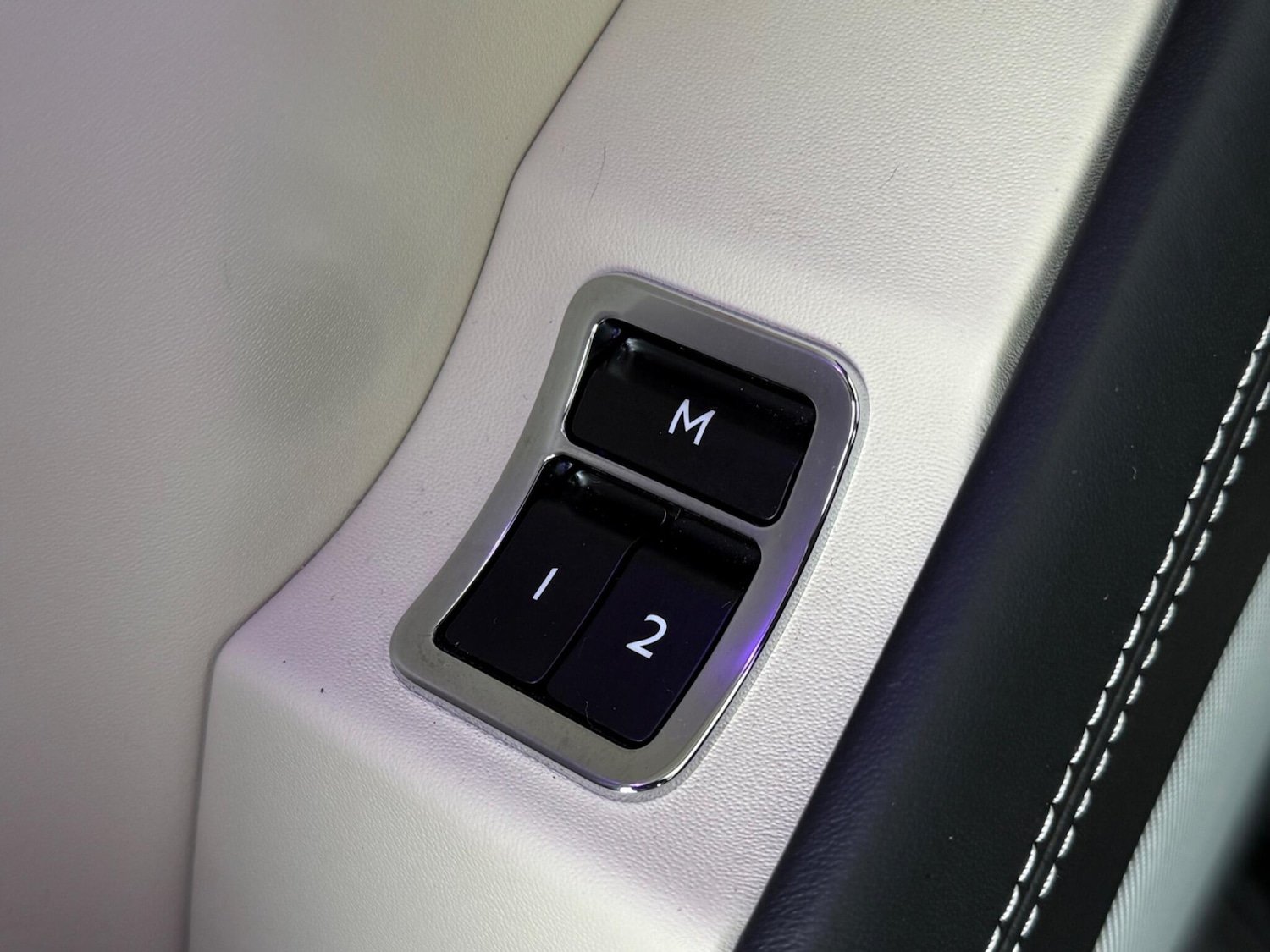 Used Bentley Bentayga 2021 for sale - 77181294: Photo 18