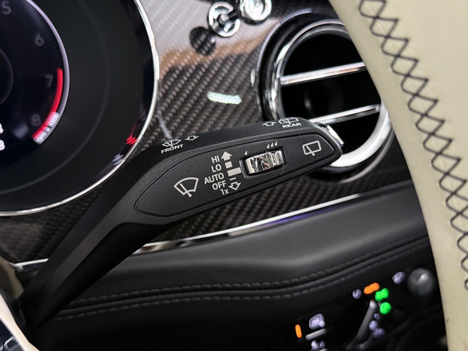 Used Bentley Bentayga 2021 for sale - 77181294: Photo 32