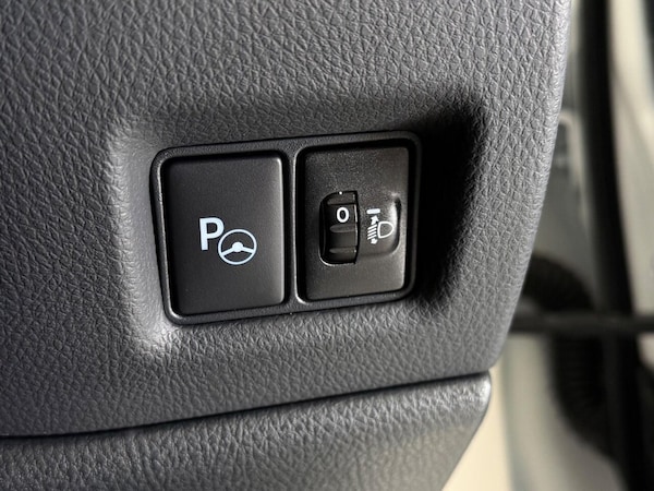 Used Toyota C-HR 2022 for sale - 76203241: Photo 27