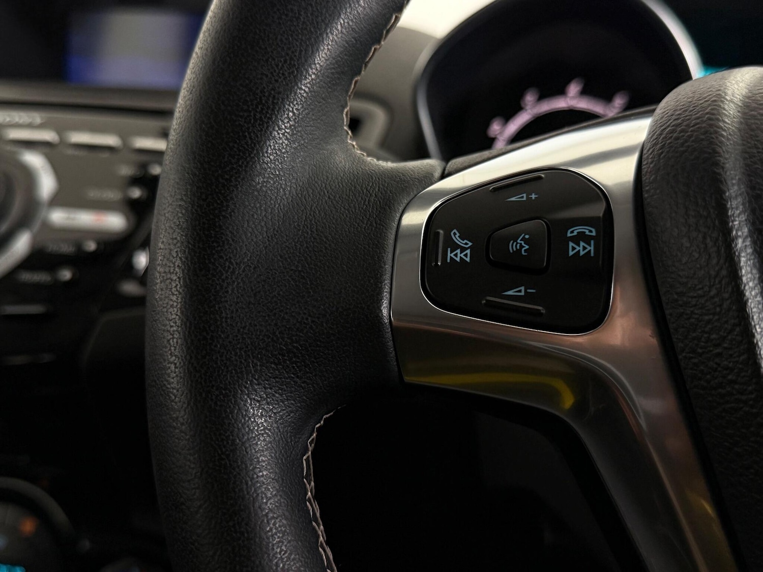 Used Ford Fiesta 2017 for sale - 77221625: Photo 17