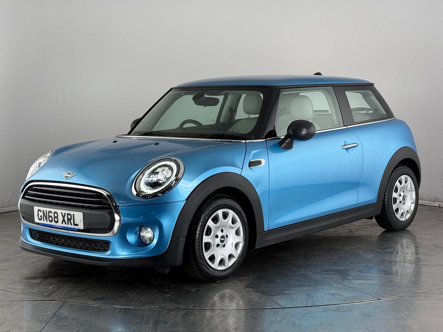 Used MINI Hatch 2018 for sale - 76468262: Photo 3