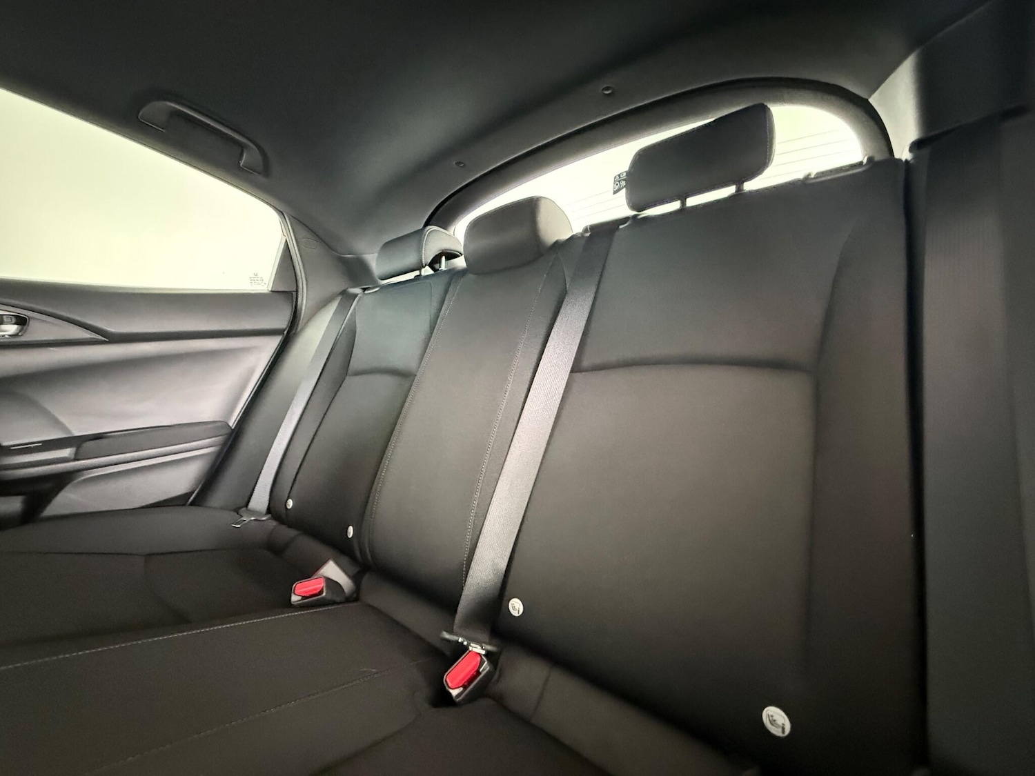 Used Honda Civic 2018 for sale - 76472213: Photo 19