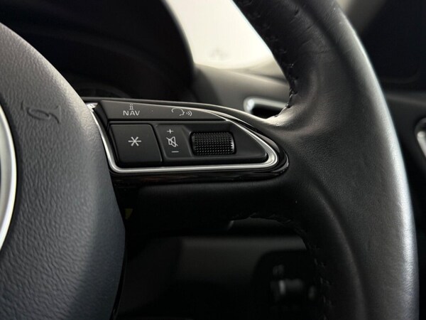 Used Audi Q3 2017 for sale - 76323458: Photo 26