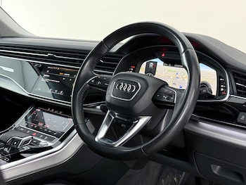 Used Audi Q7 2020 for sale - 79121963: Photo