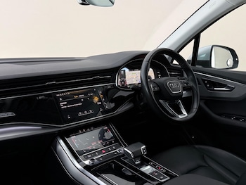 Used Audi Q7 2020 for sale - 79121963: Photo