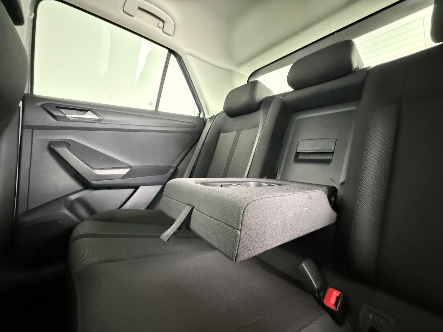 Used Volkswagen T-Roc 2023 for sale - 77441531: Photo 14