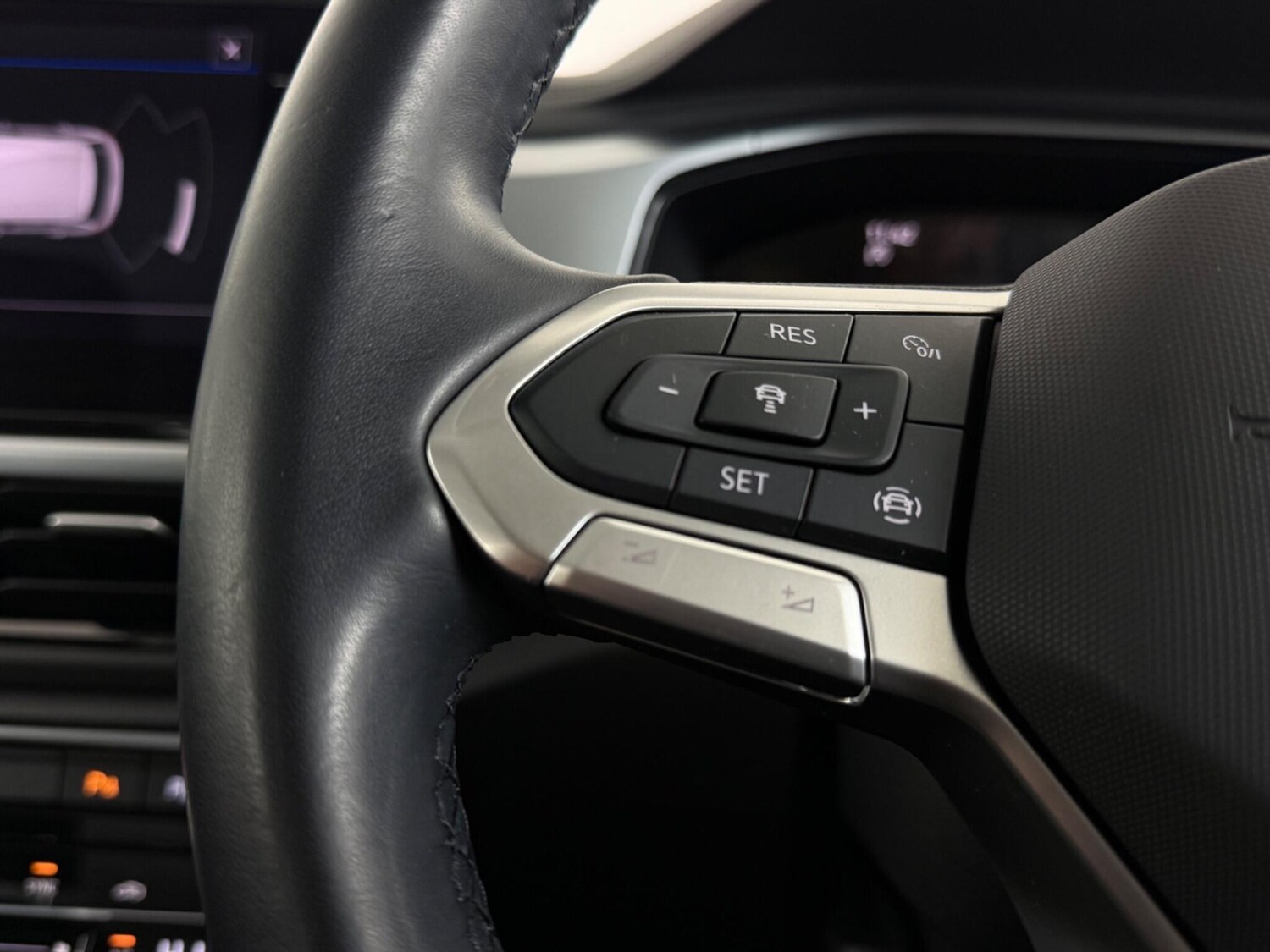 Used Volkswagen T-Roc 2023 for sale - 77441531: Photo 19